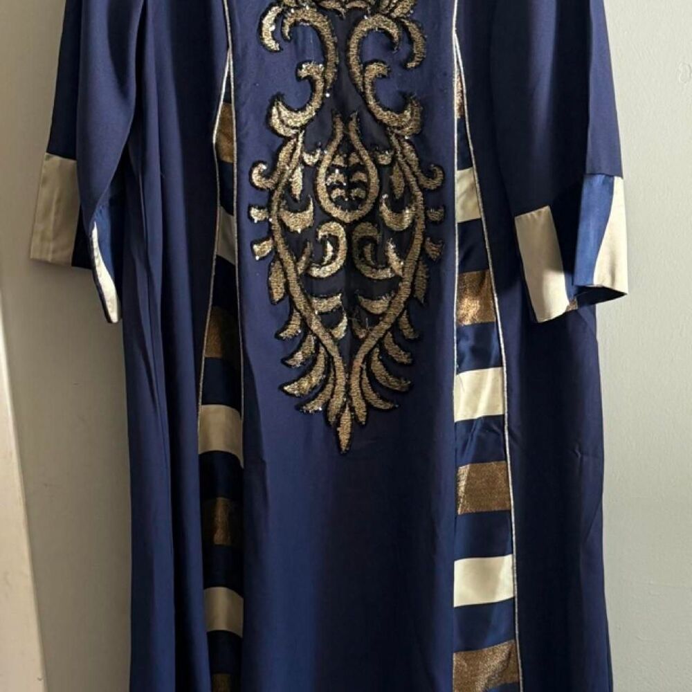 Unbranded Women's Navy and Blue Blouse